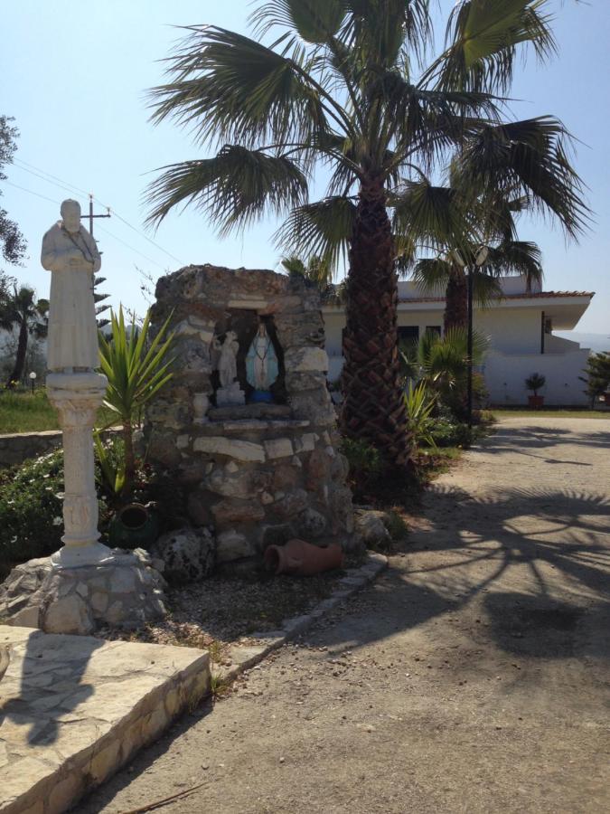 Villa Angela Case Vacanza Vieste Exterior photo